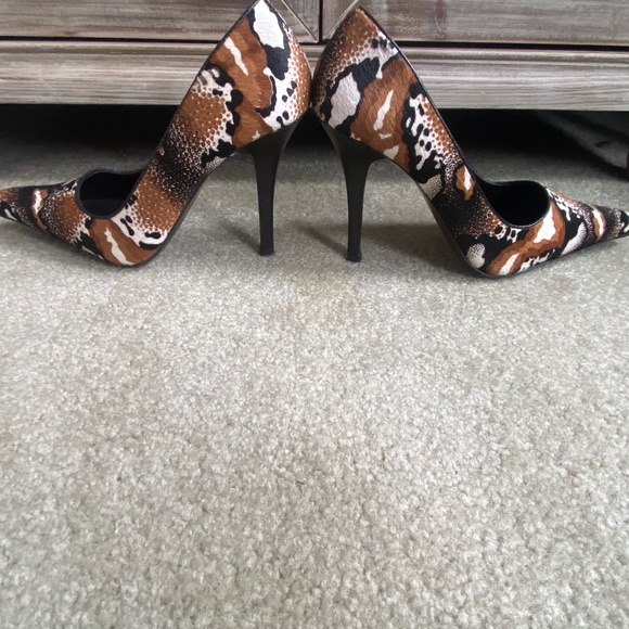 Aldo Animal Print Pony Hair Heels, Size 39 - Picture 9 of 9
